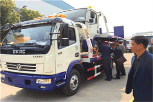 江安汽车道路救援拖车价格